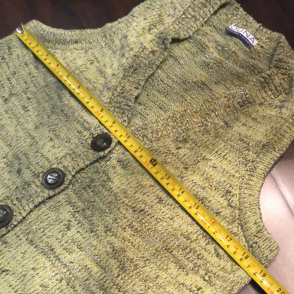 Duna Handloomed Bohemian statement button down tweed pull threads knit vest - Picture 9 of 11